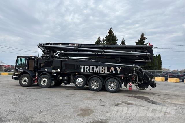 Mack TE84 Betonpumper