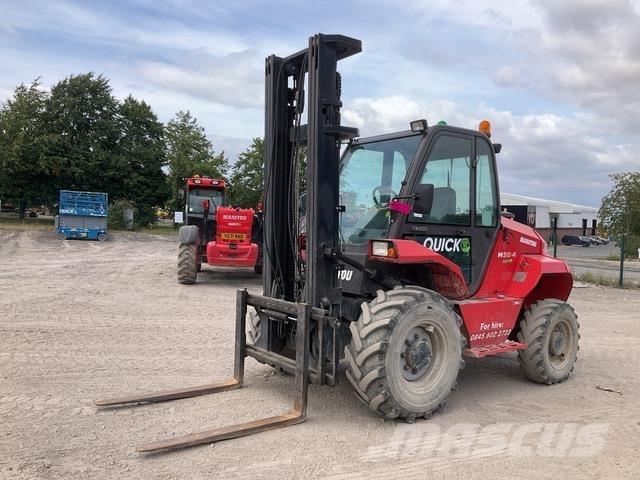 Manitou M30-4 Terrængående gaffeltruck