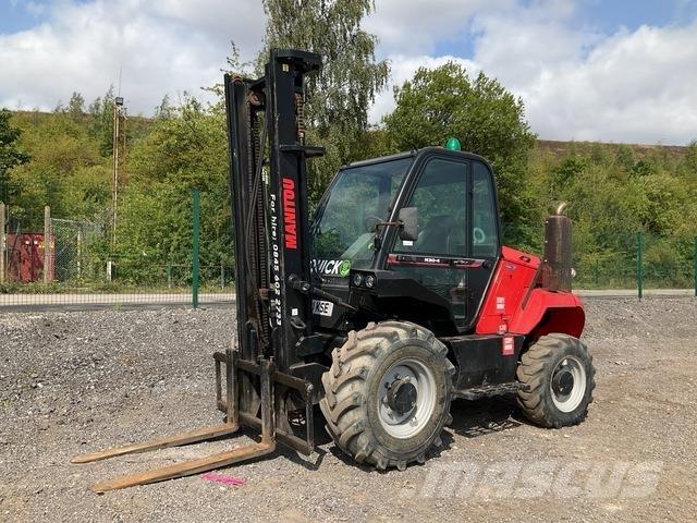 Manitou M30-4 Terrængående gaffeltruck