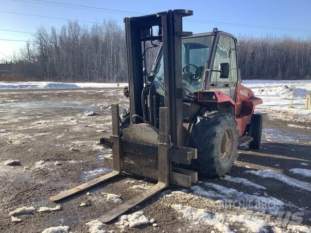 Manitou MC40 Terrængående gaffeltruck