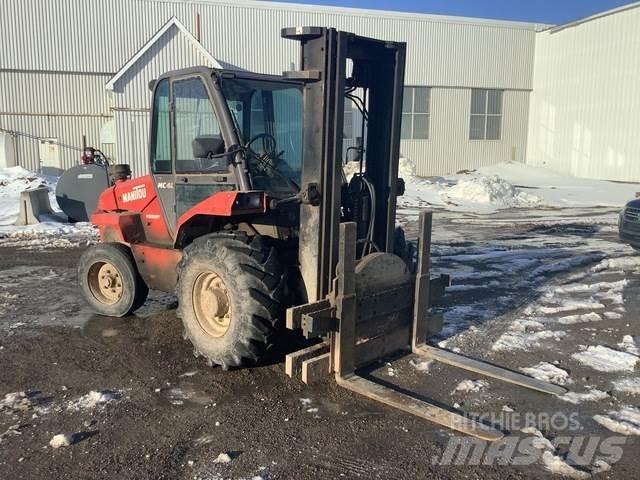 Manitou MC40 Terrængående gaffeltruck