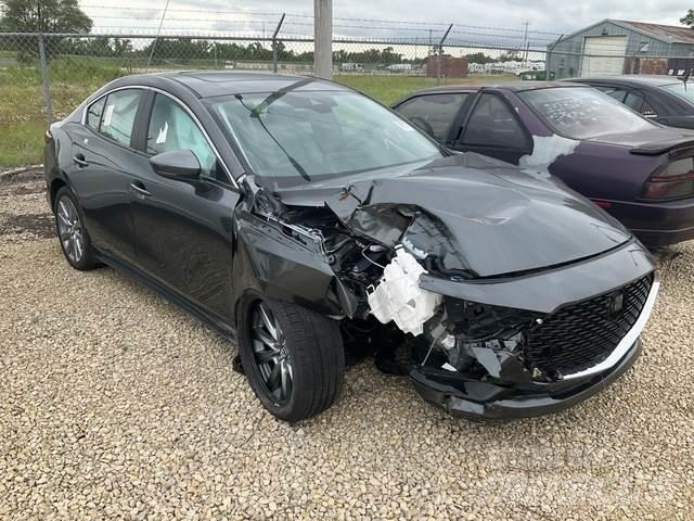 Mazda 3 Biler
