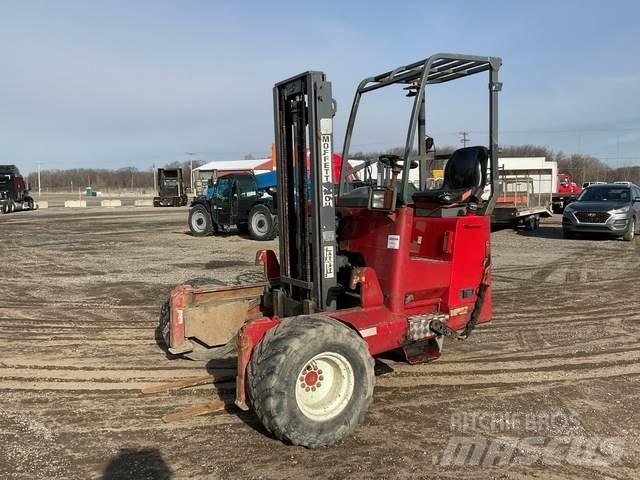 Moffett M55 Medbringertruck