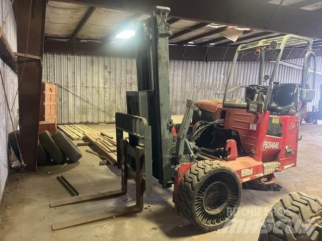 Moffett M55 Medbringertruck