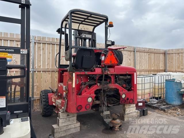 Moffett M55.4 Medbringertruck