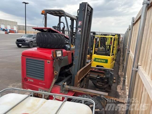 Moffett M55.4 Medbringertruck
