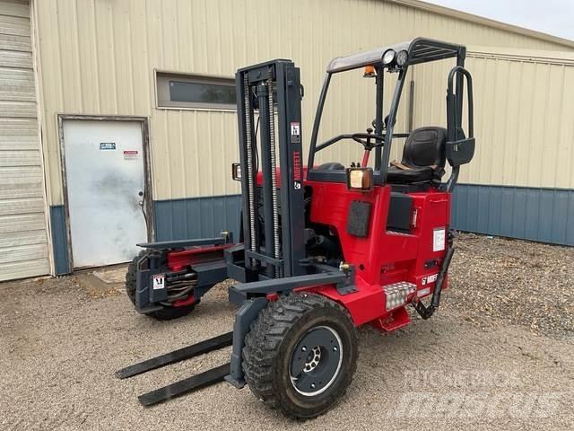 Moffett M55.4 Medbringertruck