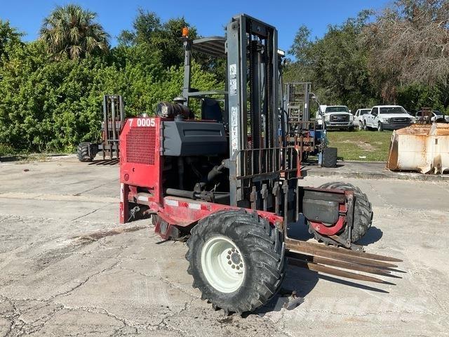 Moffett M5500 Medbringertruck