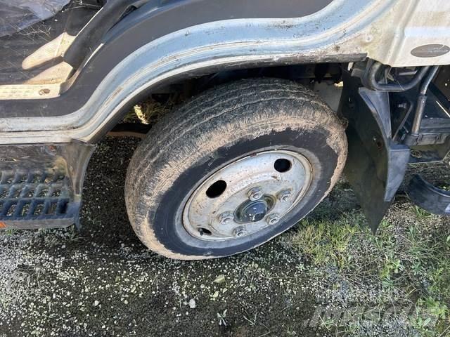 Nissan Atlas Lastbil med lad/Flatbed