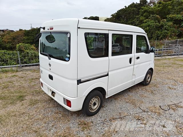 Nissan CLIPPER Entreprenør - Andet