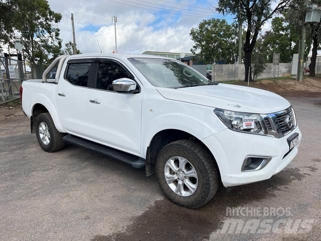 Nissan Navara Pickup/Sideaflæsning
