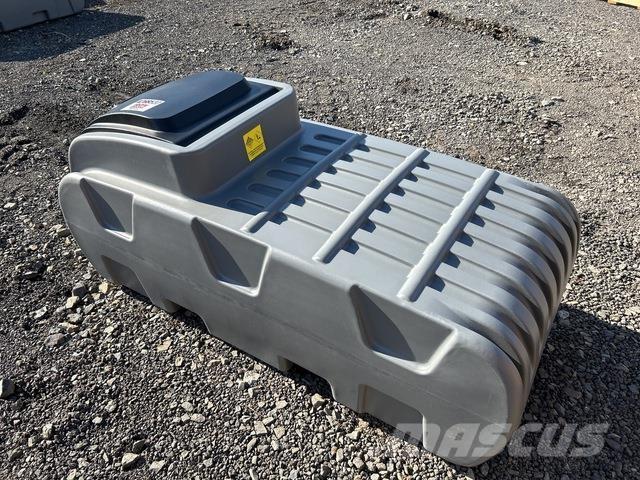  Olsen DD500 Brændstof- og tilsætningstank.