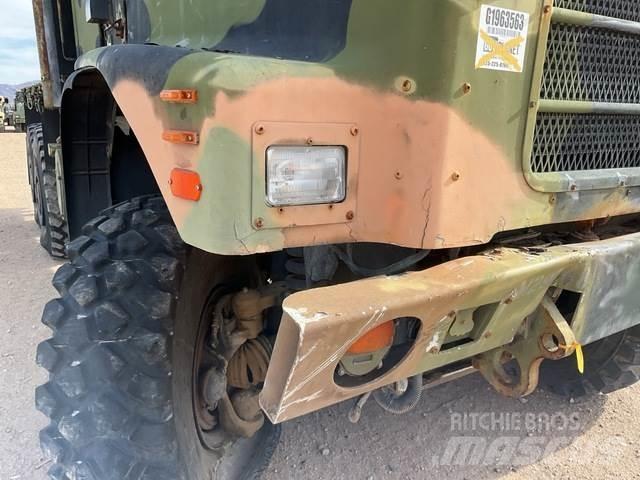 Oshkosh  Fast kasse