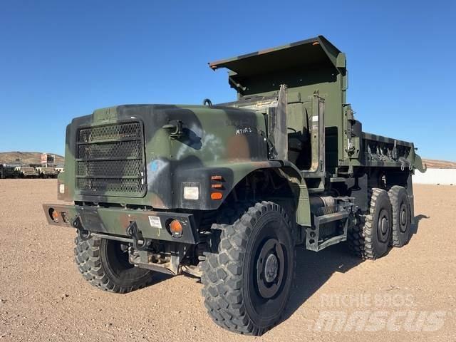 Oshkosh AMK29A1 Lastbiler med tip
