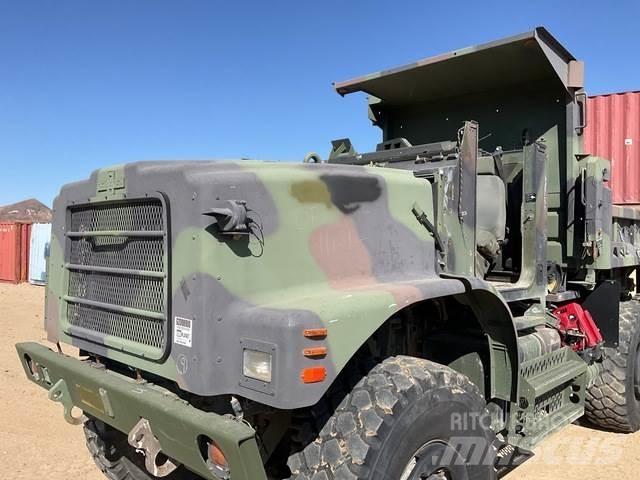 Oshkosh AMK29A1 Lastbiler med tip