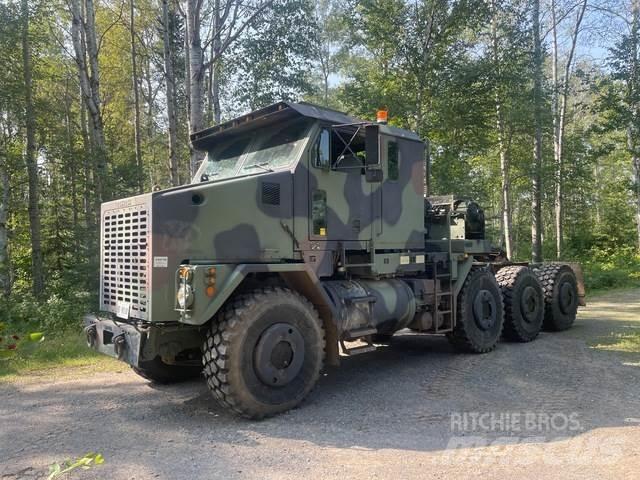 Oshkosh M1070 Trækkere