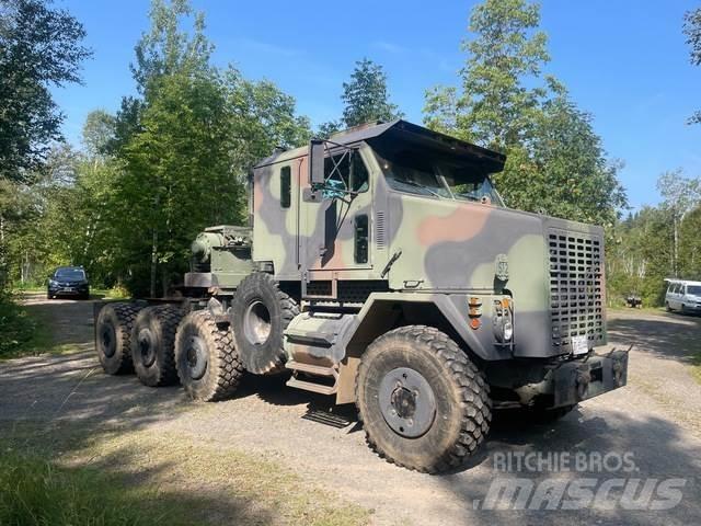 Oshkosh M1070 Trækkere