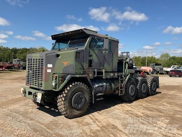 Oshkosh M1070 Bjærgningskøretøjer