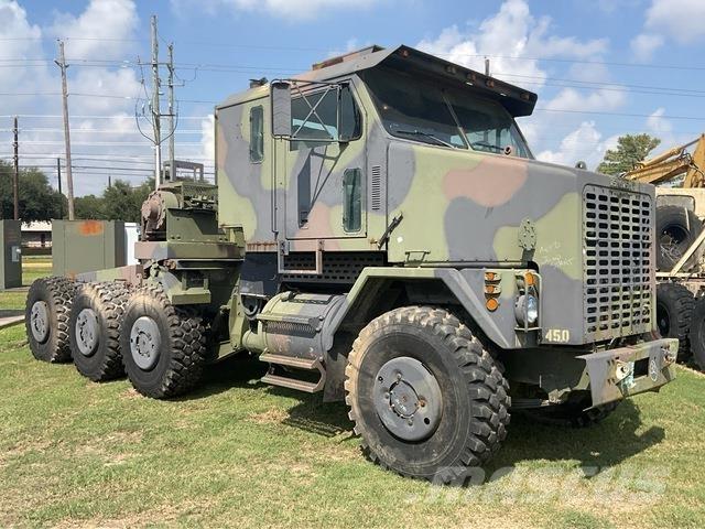 Oshkosh M1070 Bjærgningskøretøjer