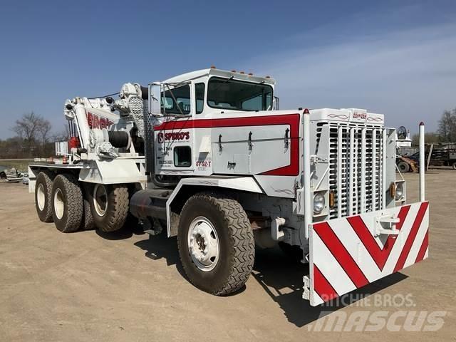 Oshkosh M911 Bjærgningskøretøjer