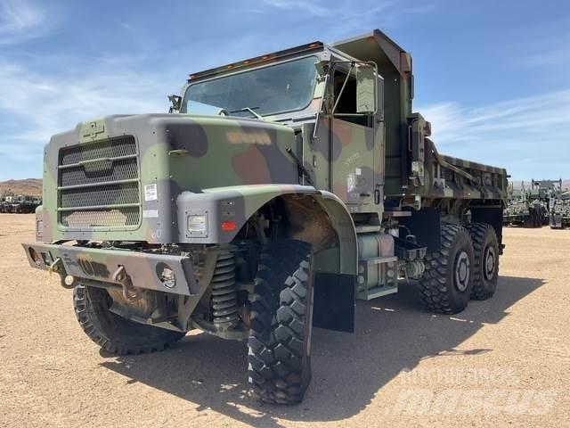 Oshkosh MK29 Lastbiler med tip