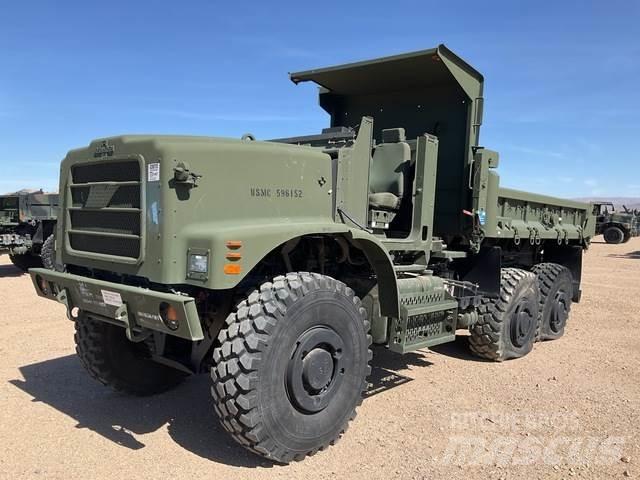 Oshkosh MTVR Lastbiler med tip
