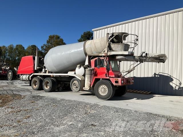 Oshkosh S-2146 Andre lastbiler