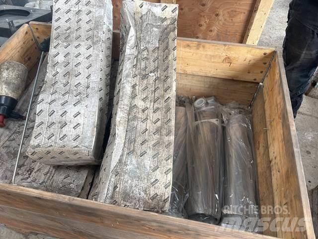 Parker  Transport – Andet