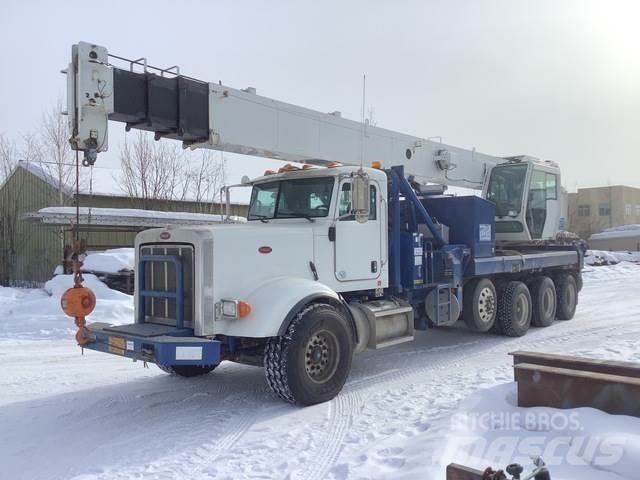 Peterbilt  Kraner på larvebånd