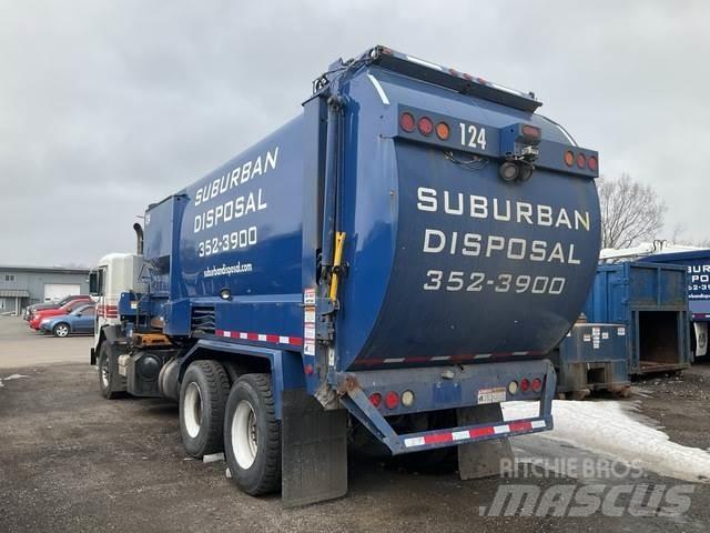 Peterbilt 320 Renovationslastbiler