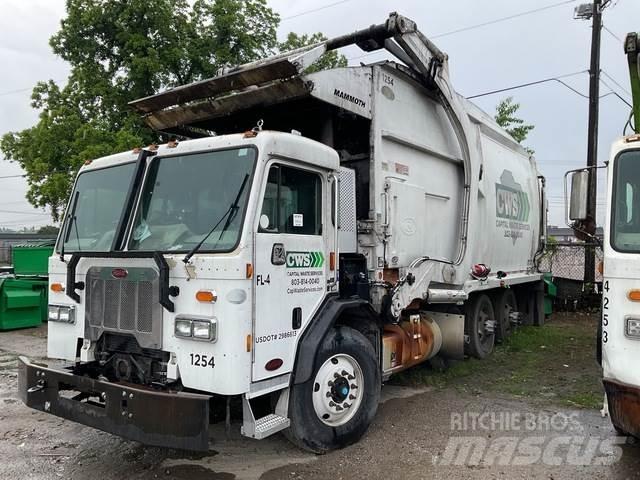Peterbilt 320 Renovationslastbiler