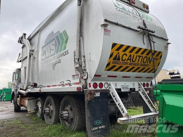 Peterbilt 320 Renovationslastbiler