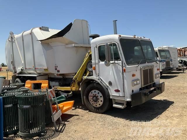 Peterbilt 320 Renovationslastbiler
