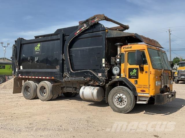 Peterbilt 320 Renovationslastbiler