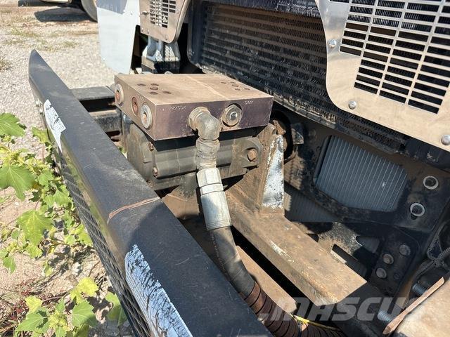 Peterbilt 320 Renovationslastbiler