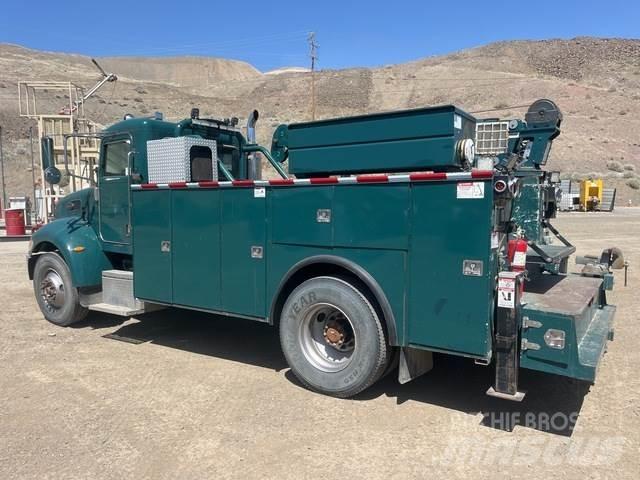 Peterbilt 335 Forsvar/Miljø