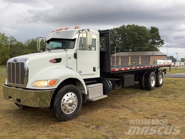 Peterbilt 348 Skip loader