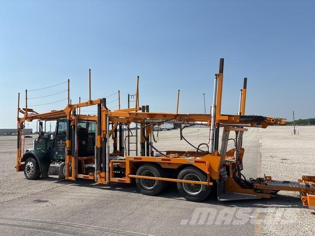 Peterbilt 365 Autotransportere / Knæklad