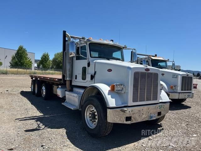 Peterbilt 365 Lastbil med lad/Flatbed