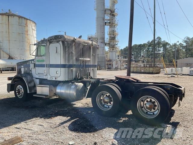 Peterbilt 372 Trækkere