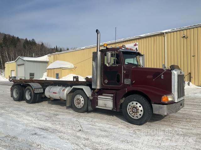 Peterbilt 377 Skip loader