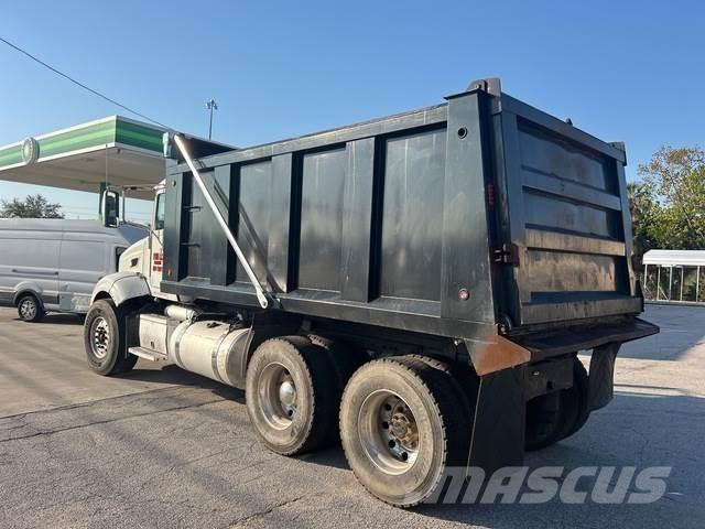 Peterbilt 384 Lastbiler med tip