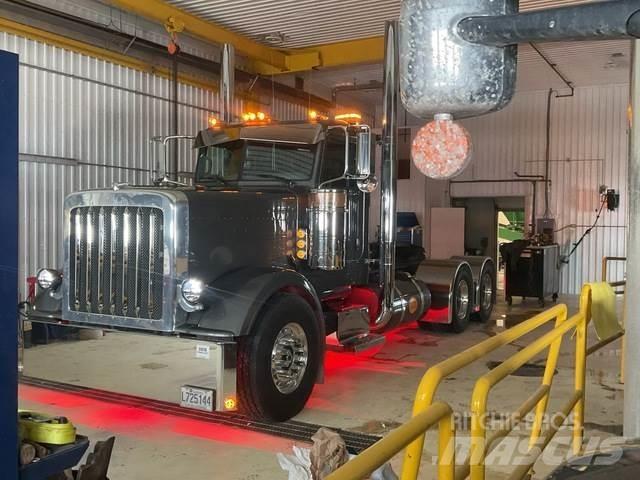 Peterbilt 388 Trækkere