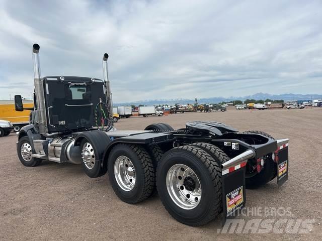 Peterbilt 567 Trækkere