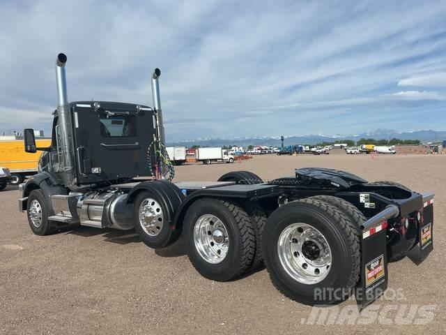 Peterbilt 567 Trækkere