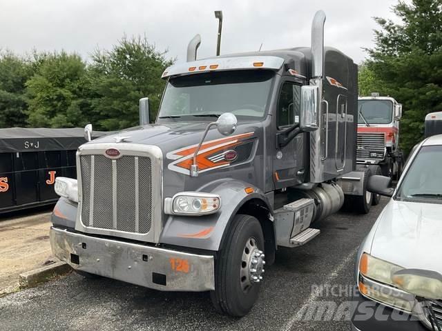 Peterbilt 567 Trækkere
