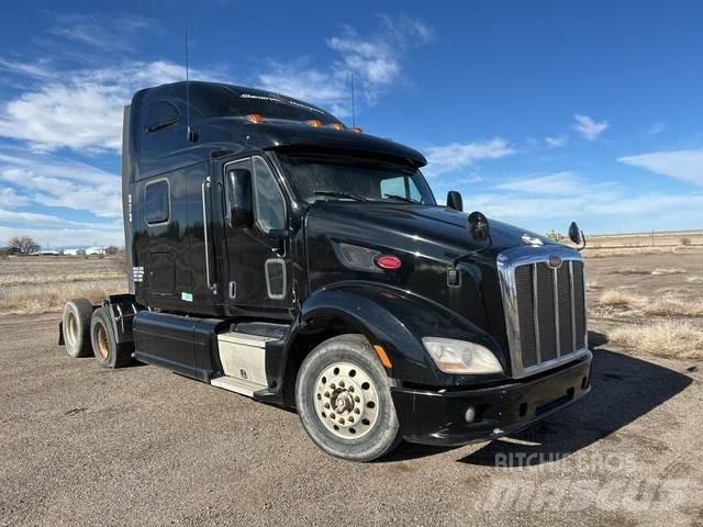 Peterbilt 587 Trækkere