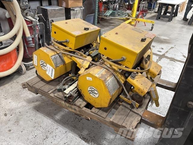  R & M 1 Ton Byggeelevatorer