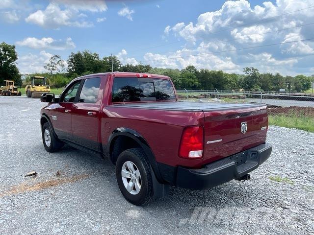 RAM 1500 Pickup/Sideaflæsning