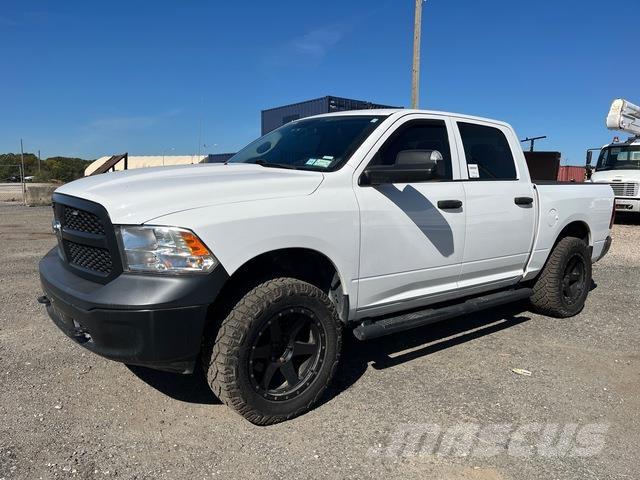 RAM 1500 Pickup/Sideaflæsning